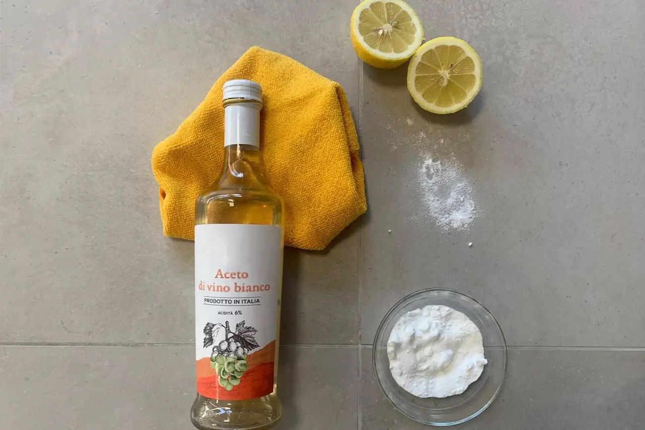 Aceto per le fughe: il metodo veloce per farle tornare bianche