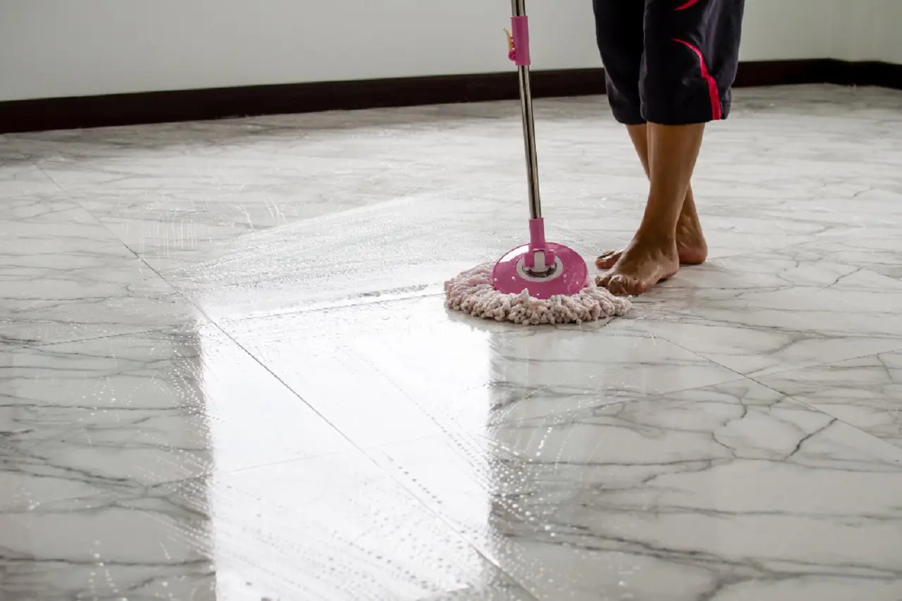 Come lucidare un pavimento in marmo: ecco cosa devi fare